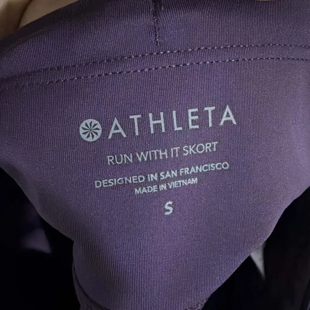 Athleta Women's Size Small Purple Nylon Run With It Skort